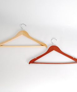 Hangers & Clothing Racks